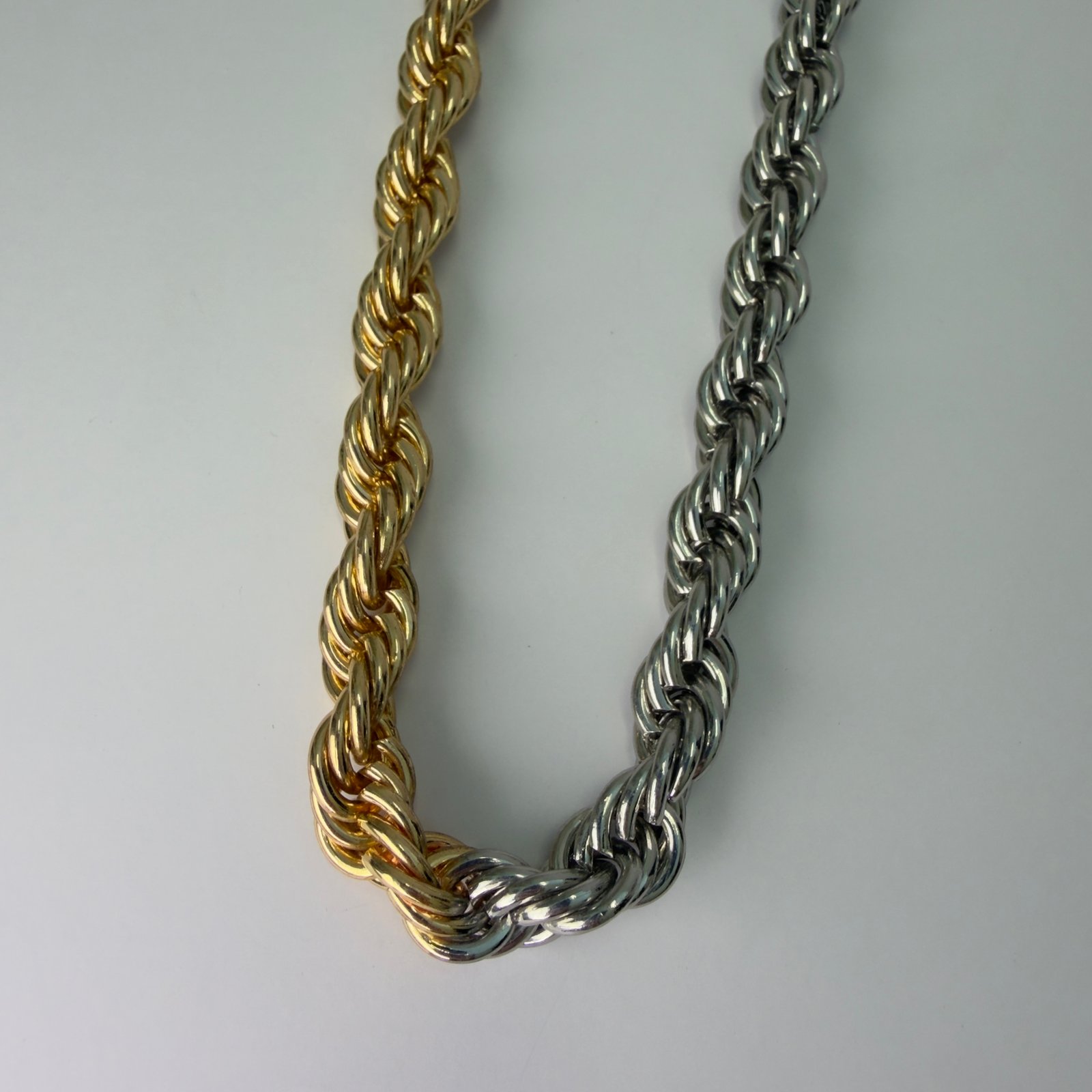 Colar Twist Bicolor